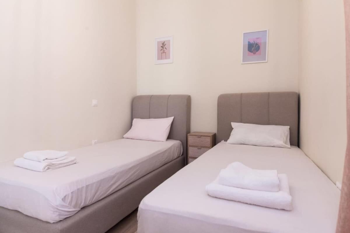 Brand New 2 Bedroom Haven Apt In Galatsi Atenas Exterior foto